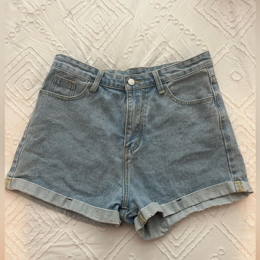 Woman’s Jean Shorts